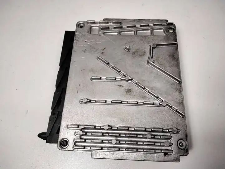 Volvo V70 (1997 - 2000)  0281001776 Блок управления двигателя