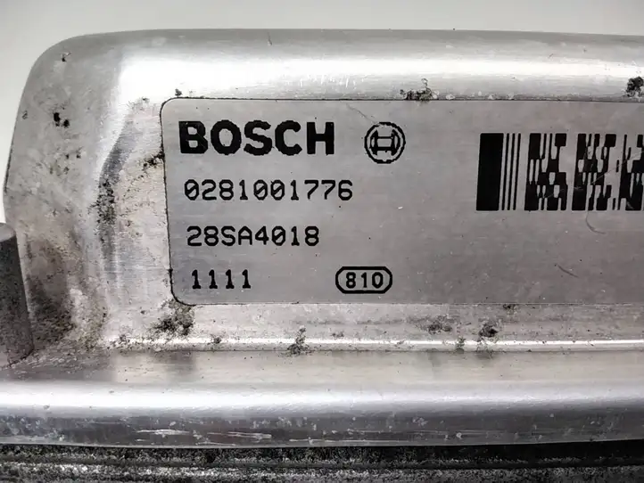 Volvo V70 (1997 - 2000)  0281001776 Блок управления двигателя