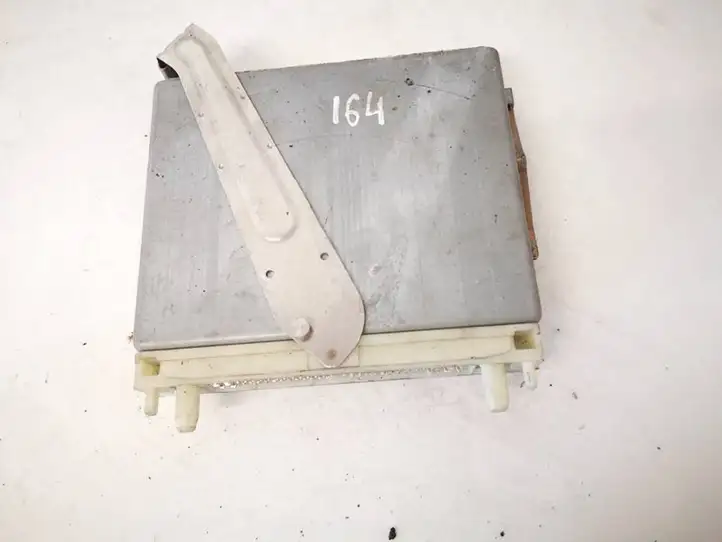 Volvo V70 (1997 - 2000)  0261204295 Блок управления двигателя