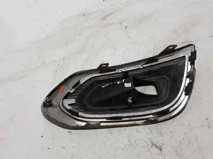 Renault Kadjar (2018 - ) 261A30096R Нижняя решетка переднего бампера — фото 3