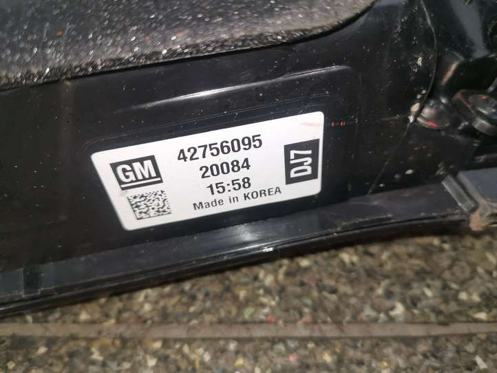 Buick Encore II (2019 - )  42756095 Задний фонарь в крышке багажника