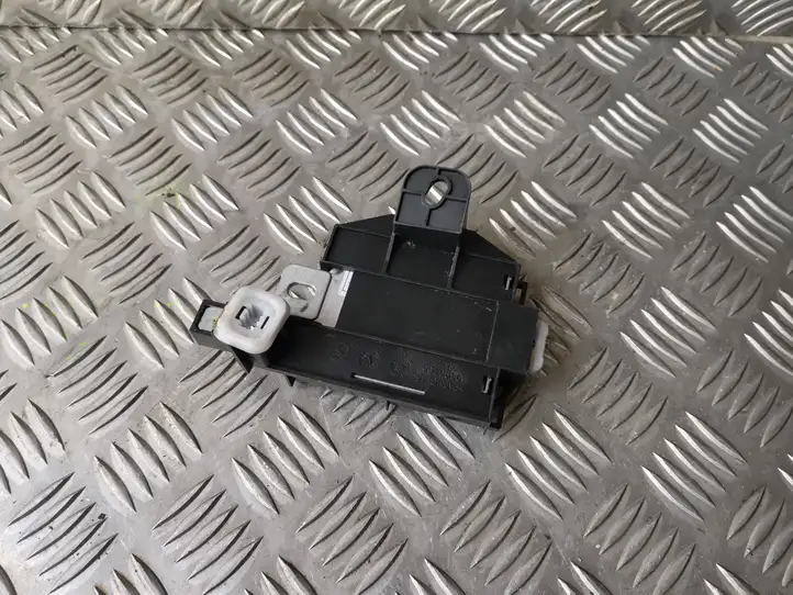 BMW 3 F30 F35 F31 (2012 - 2018)  935830204 Другие блоки управления / модули