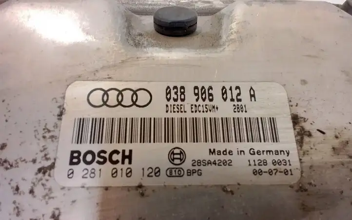 Audi A3/S3 8L (1996 - 2000) 038906012A Блок управления двигателем (ЭБУ) — фото 2