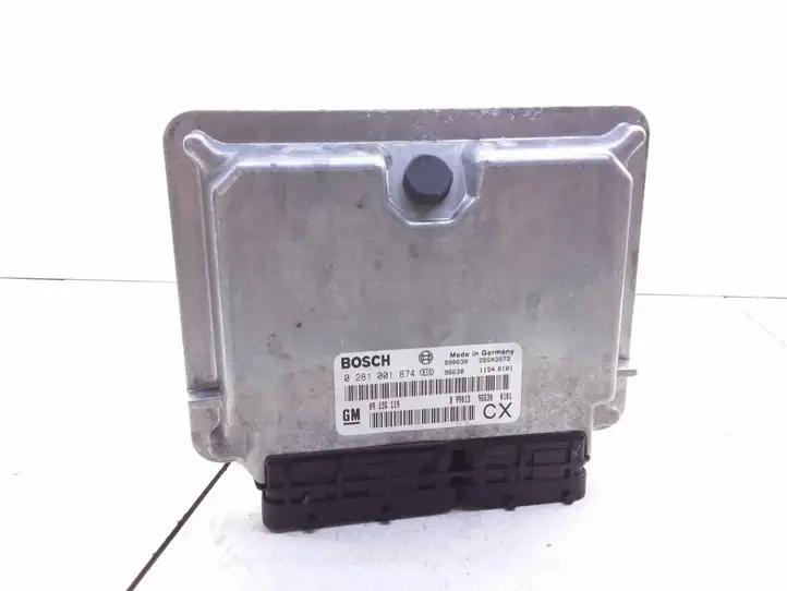 Opel Vectra B (1999 - 2002) 09136119 Блок управления двигателем (ЭБУ) — фото 1
