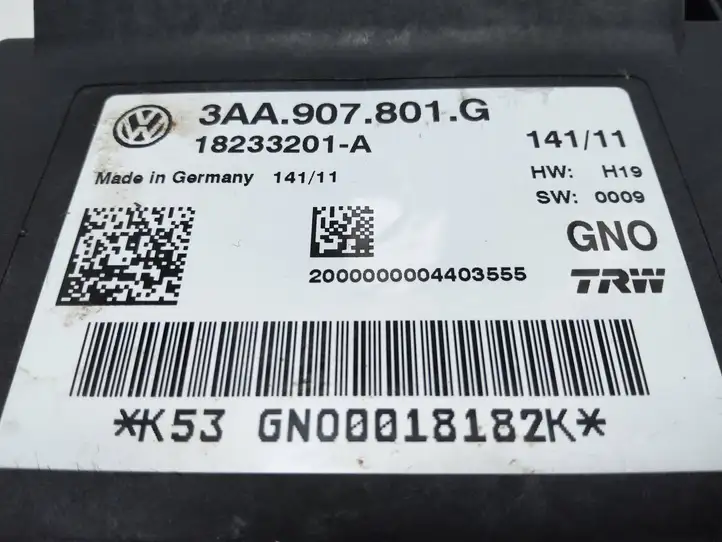 Volkswagen PASSAT B7 (2011 - 2014) 3AA907801G Прочие блоки управления — фото 4