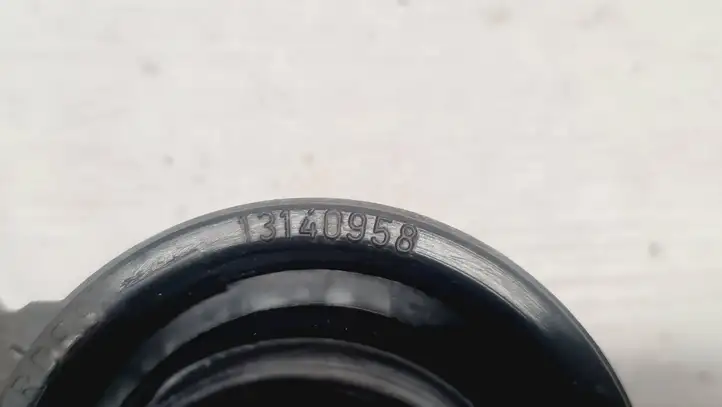 Opel Astra H (2004 - 2009) 13140958 Крышка топливного бака — фото 3