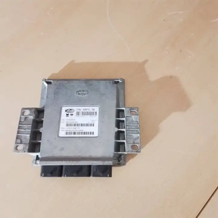 Peugeot 307 (2001 - 2005)  9642606280 Блок управления двигателя