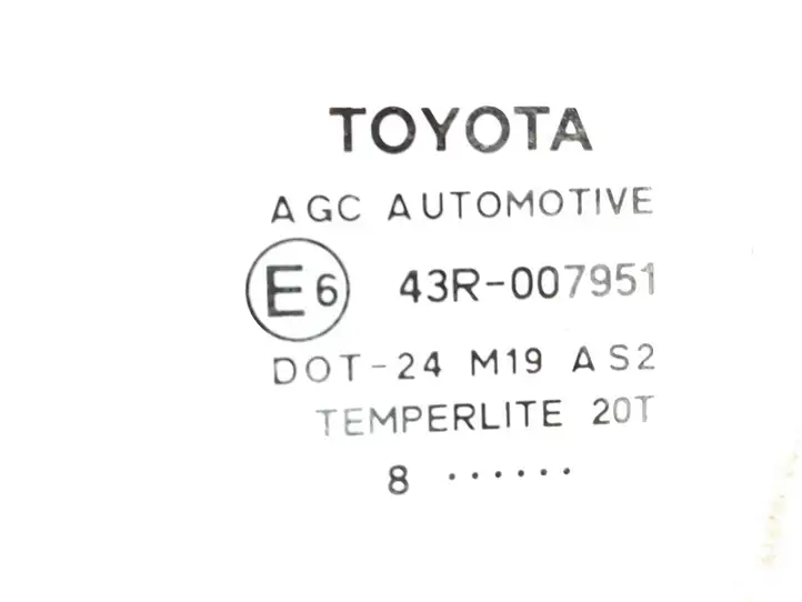 Toyota Auris 150 (2006 - 2012) 43R007951 Стекло передней двери — фото 2