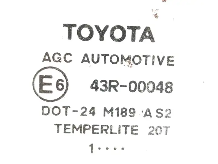 Toyota Auris 150 (2006 - 2012) 43R00048 Стекло задней двери — фото 2