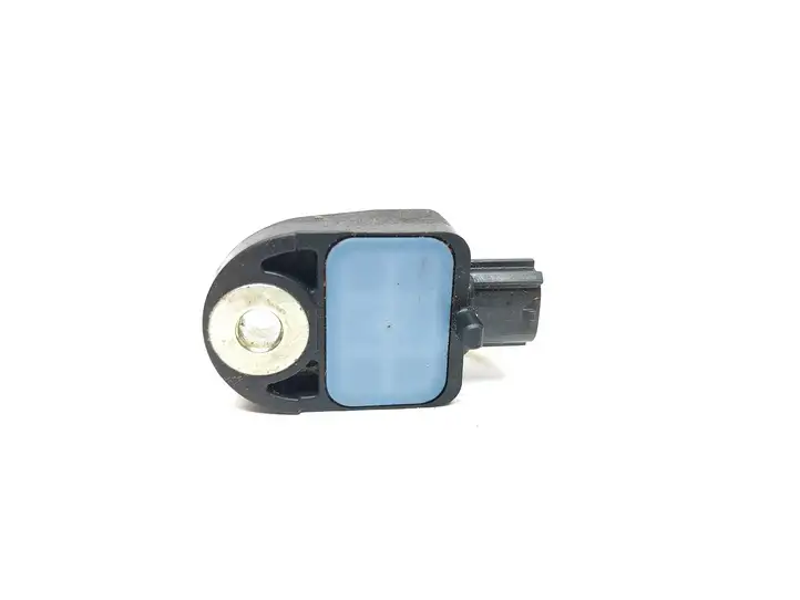 Toyota Auris 150 (2006 - 2012) 8917347030 Датчик удара SRS — фото 2