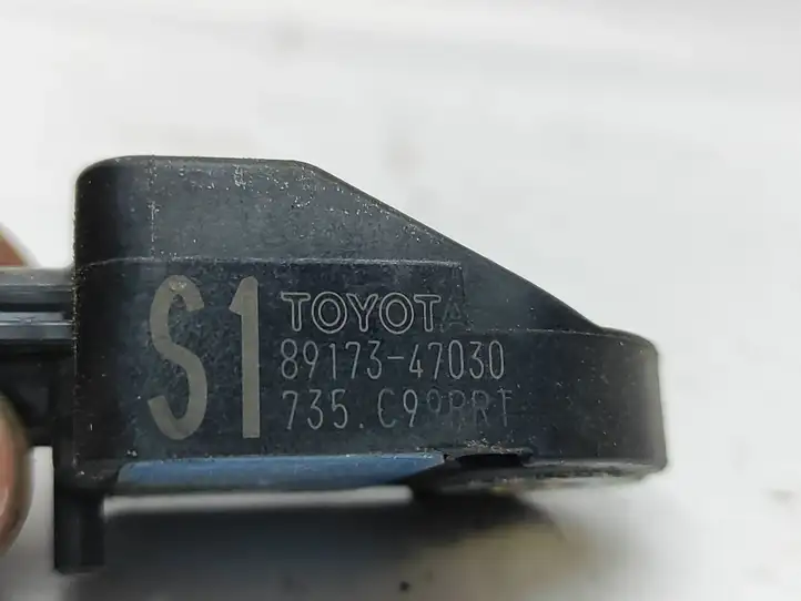 Toyota Auris 150 (2006 - 2012) 8917347030 Датчик удара SRS — фото 2