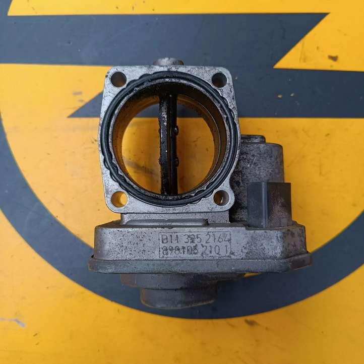 Opel Astra (2004 - 2009)  8981052101 Дроссель