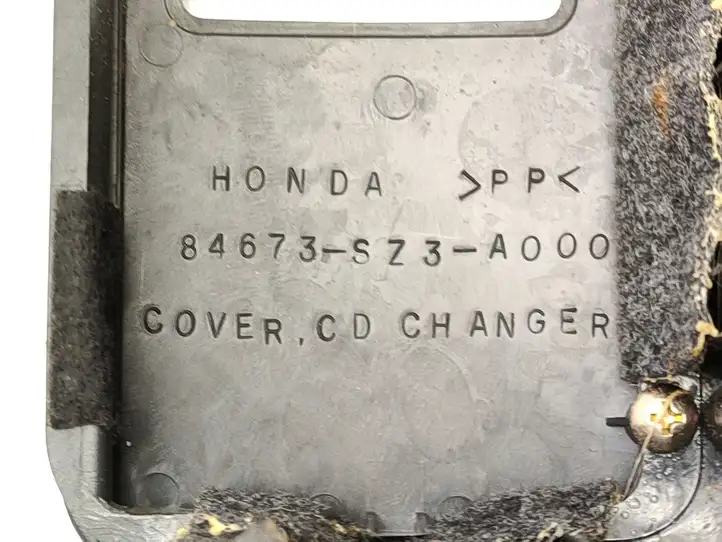 Honda Legend III KA9 (1996 - 2006) 84673SZ3A000 CD/DVD чейнджер — фото 8