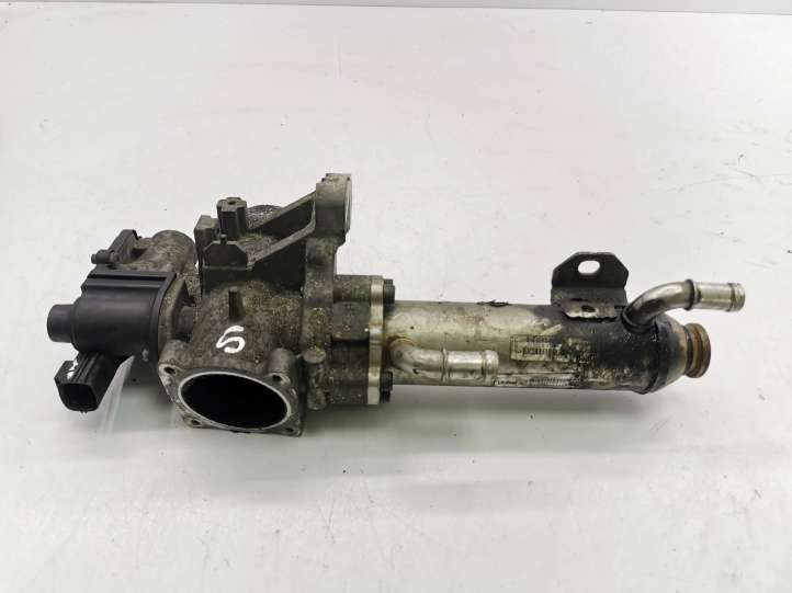 Volvo XC90 (2006 - 2014)  8801828 Охладитель EGR