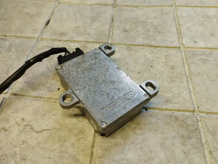 Ford Mondeo MK IV (2007 - 2014)  6G913C187AG Датчик ESP (системы стабильности) (датчик курсовой устойчивости))