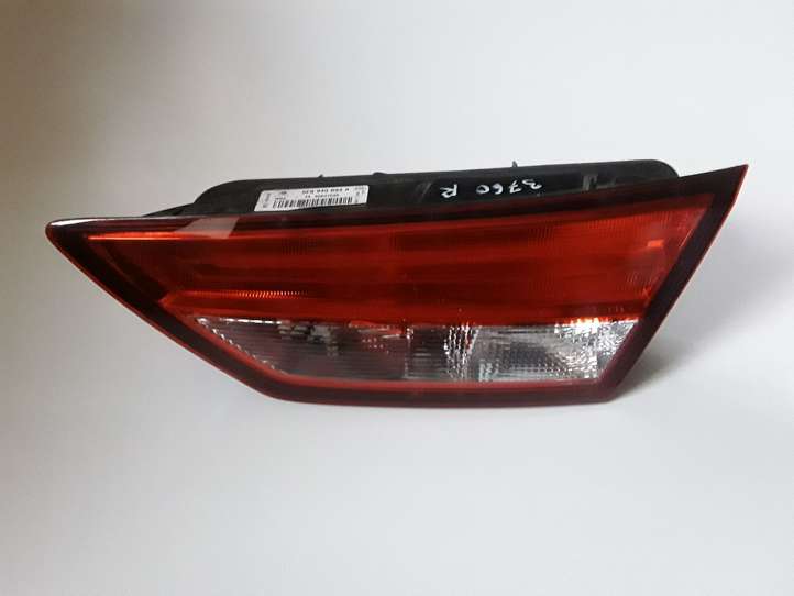 Seat Leon (5F) (2012 - 2019)  5F9945094A Задний фонарь в крышке багажника