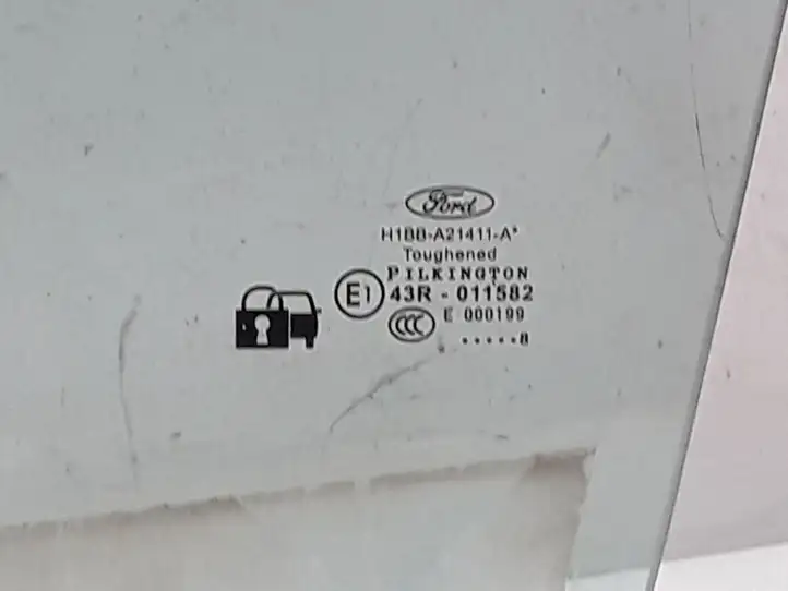 Ford Fiesta (2017 - ) H1BBA21411AA Стекло передней двери — фото 2