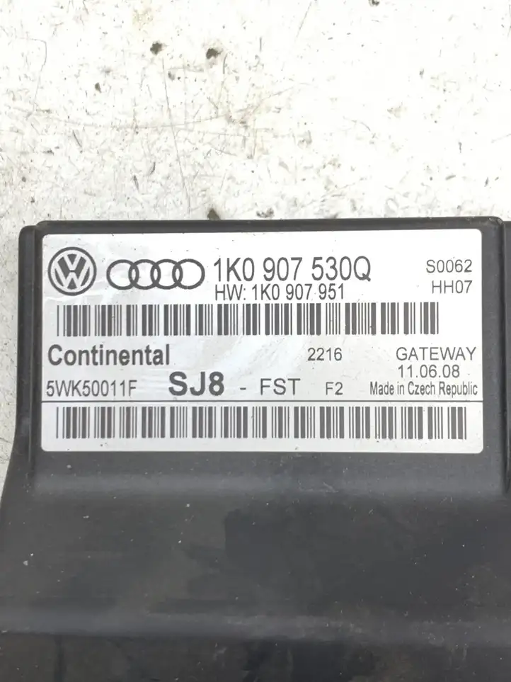 Volkswagen Touran I (2003 - 2010) 1K0907530Q Модуль Gateway — фото 3