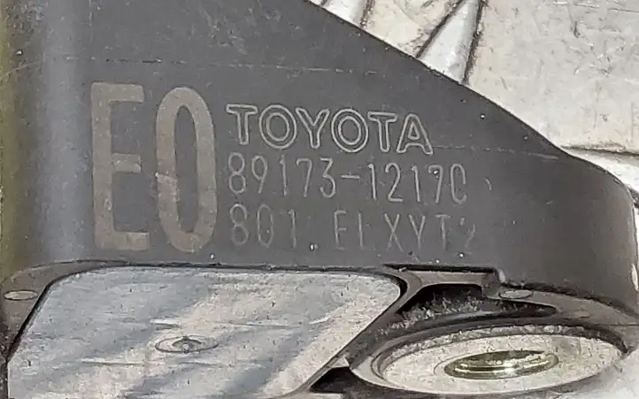 Toyota Prius+ (ZVW40) (2011 - 2018) 8917312170 Датчик удара SRS — фото 3