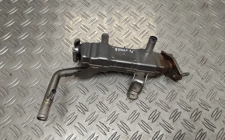 Toyota Prius+ (ZVW40) (2011 - 2018) 2560137010 Охладитель клапана EGR — фото 1
