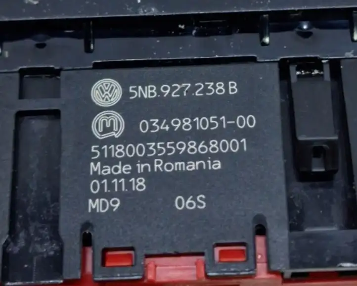 Volkswagen Tiguan (2016 - 2020) 5NB927238B Блок кнопок на панели — фото 5