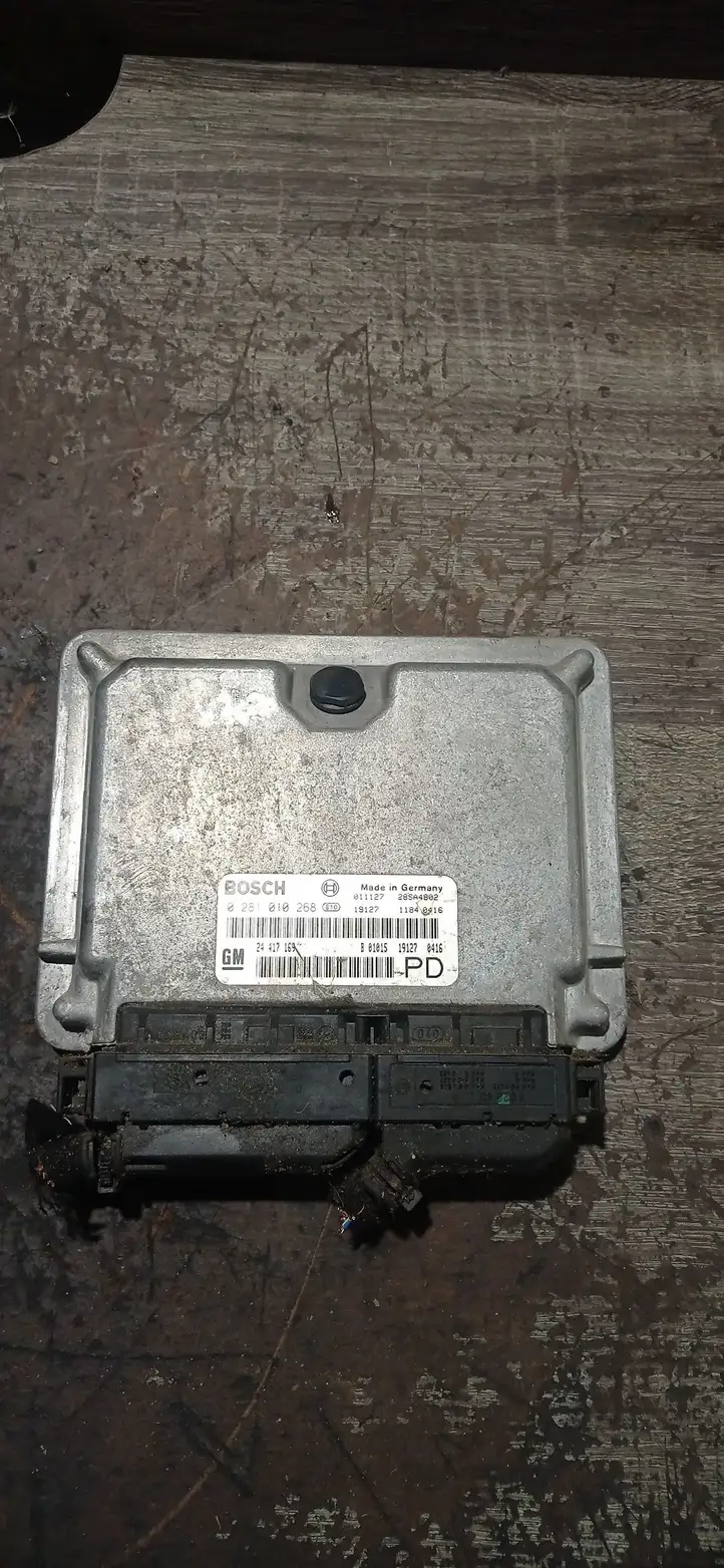 Opel Zafira A (1999 - 2003) 0281010268 Блок управления двигателем (ЭБУ) — фото 1