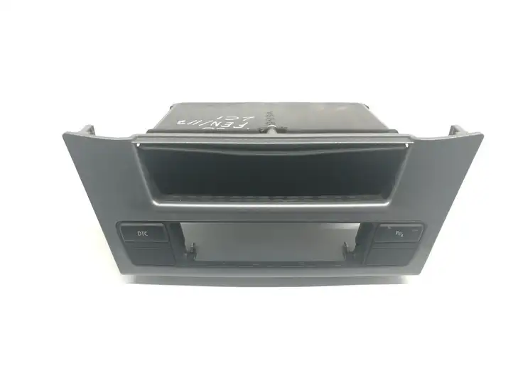 BMW 5 E60 E61 (2004 - 2010) 915905102 Блок кнопок на панели — фото 1