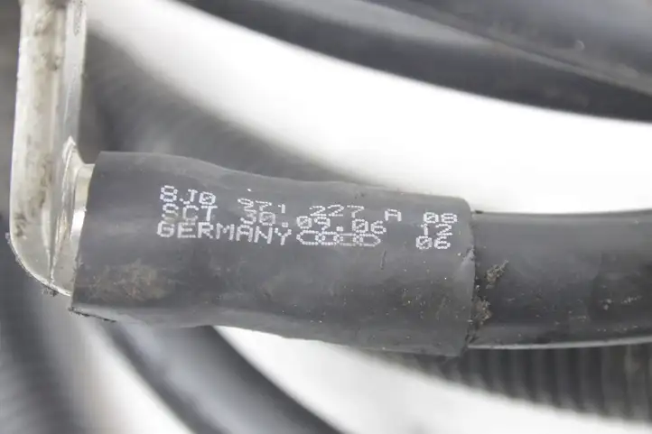 Audi TT TTS Mk2 (2006 - 2010) 8J0971227A Плюсовой провод аккумулятора — фото 3
