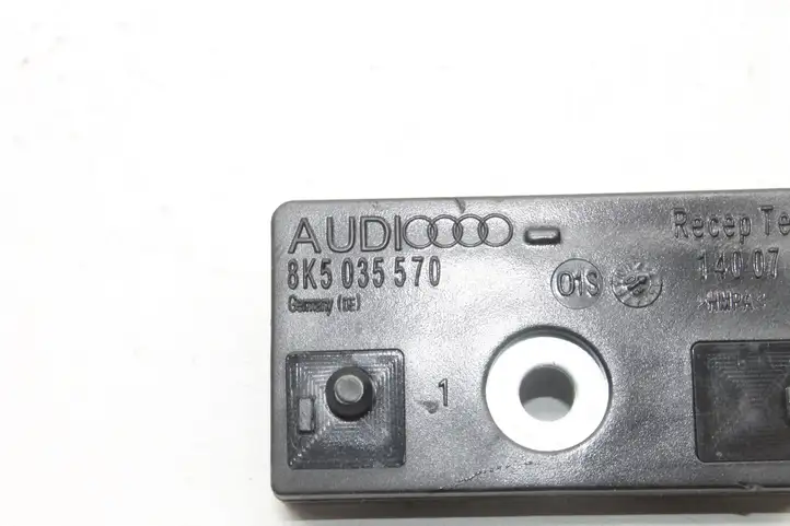 Audi A4 S4 B8 8K (2007 - 2011) 8K5035570 Усилитель антенны — фото 5