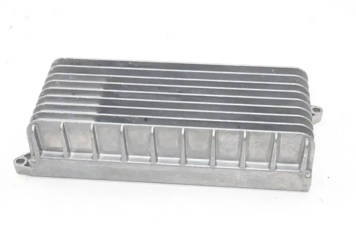 Audi A4 S4 B8 8K (2007 - 2011) 8T0035223J Усилитель звука — фото 1