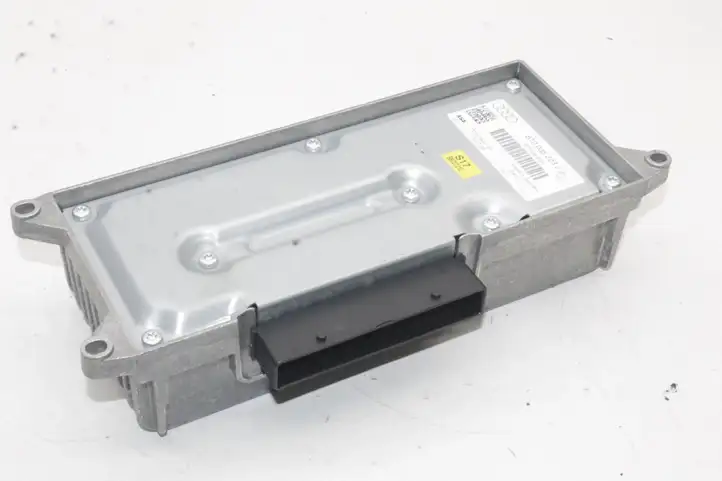 Audi A4 S4 B8 8K (2007 - 2011) 8T0035223J Усилитель звука — фото 4