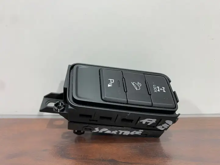 Kia Sportage (2016 - 2018) 93600F1MC0 Блок кнопок на панели — фото 1