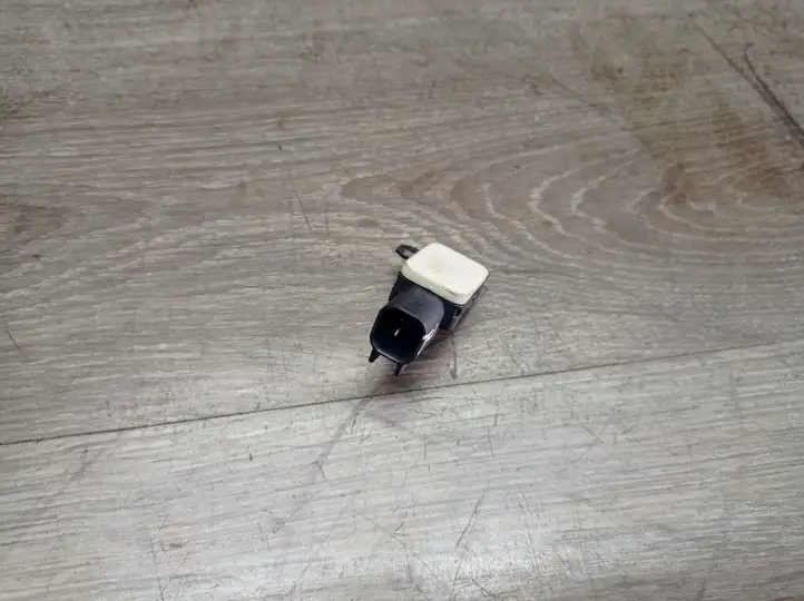 Volvo V70 (2007 - 2013)   Датчик удара надувных подушек
