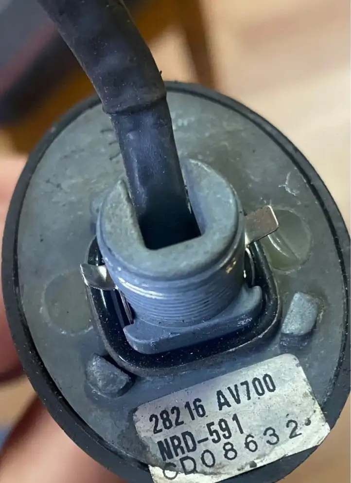 Nissan Primera (2001 - 2008) Антенна системы Keyless — фото 2