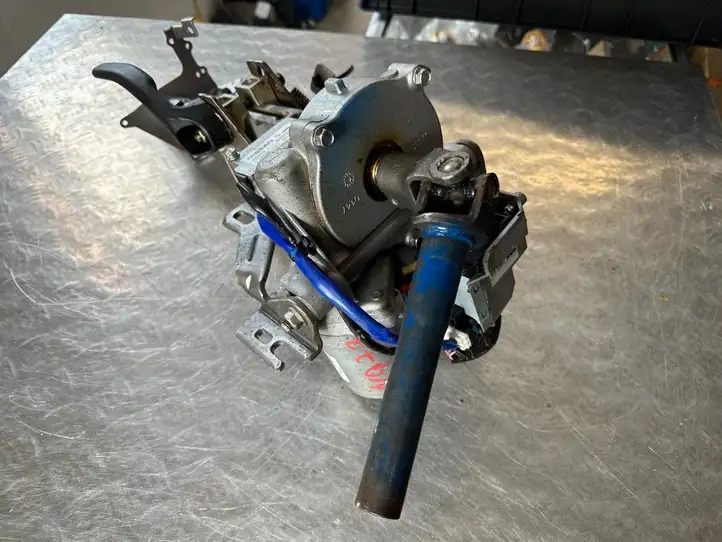 Nissan Qashqai (2010 - 2013) 48810BR00C Насос гидроусилителя руля — фото 3