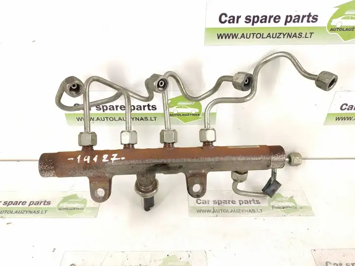 Mercedes-Benz A W176 (2012 - 2018) Магистральная топливная трубка — фото 1