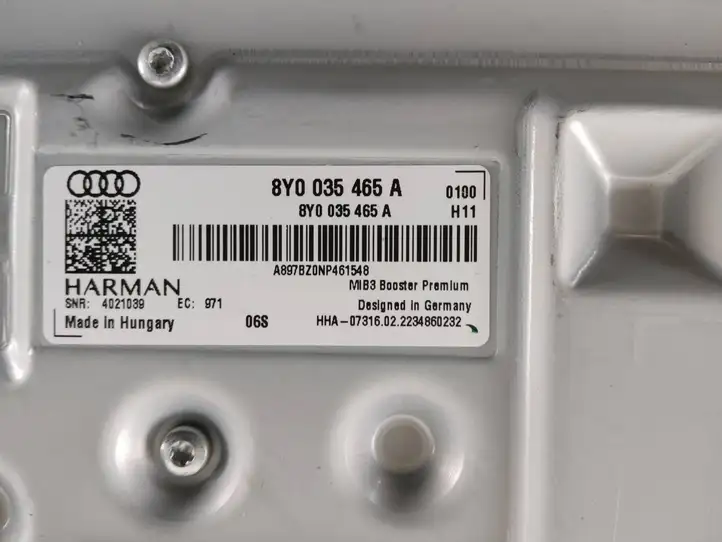 Audi e-tron (2018 - ) 8Y0035465A Усилитель звука — фото 4