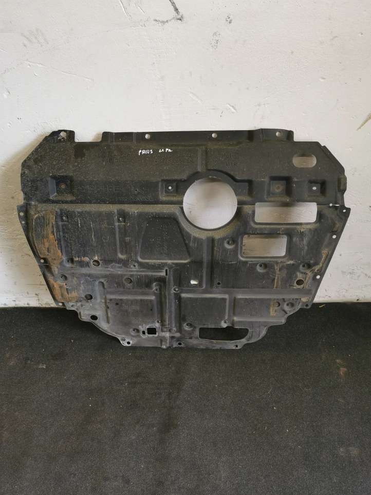 5141012081 Toyota Prius (XW30) Variklio dugno apsauga