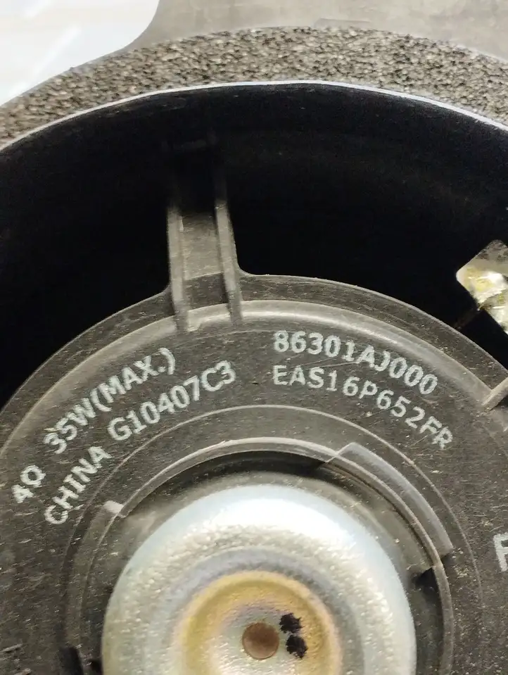 Subaru Outback (2009 - 2014) 86301AJ000 Динамики передних дверей — фото 4