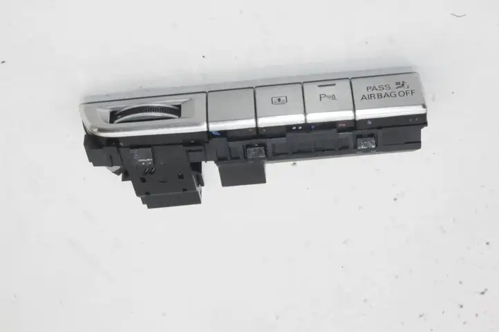 Audi A8 S8 D4 4H (2010 - 2014) 4H0820911B Блок кнопок на панели — фото 1