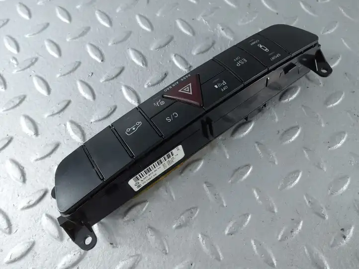 Mercedes-Benz R W251 (2005 - 2013) A2518703010 Блок кнопок на панели — фото 5