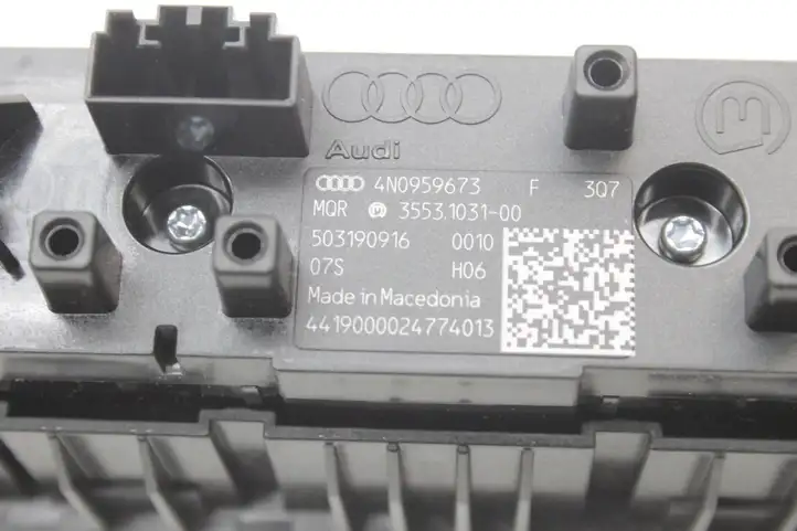 Audi A7 S7 4K8 (2018 - ) 4N0959673F Блок кнопок на панели — фото 5