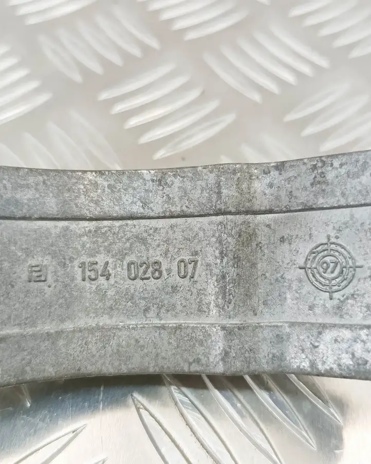 Mercedes-Benz SL R129 (1989 - 2002) 1122370240 Кронштейн насоса вторичного воздуха — фото 3