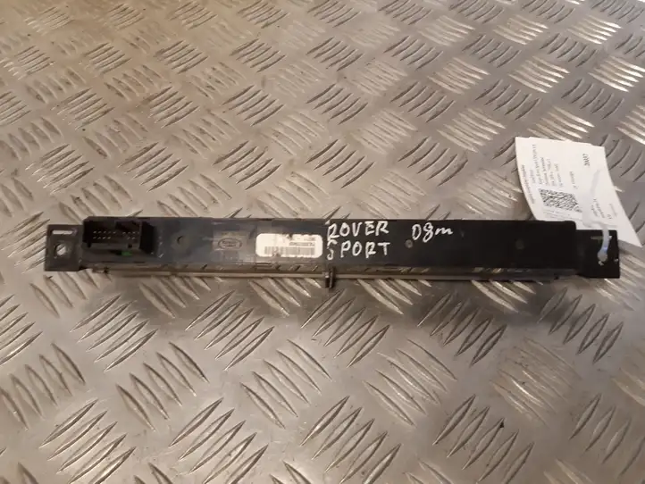 Land Rover Range Rover Sport L320 (2005 - 2009) YUL50050WUX Блок кнопок на панели — фото 5
