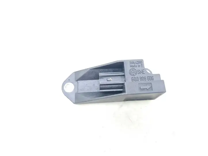 Volkswagen PASSAT B5.5 (2001 - 2005) 6Q0909606 Датчик удара SRS — фото 1