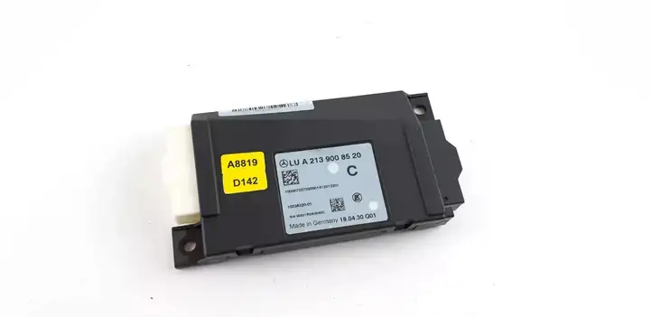 Mercedes-Benz E W213 (2016 - )  A2139008520 Блок управления зажигания