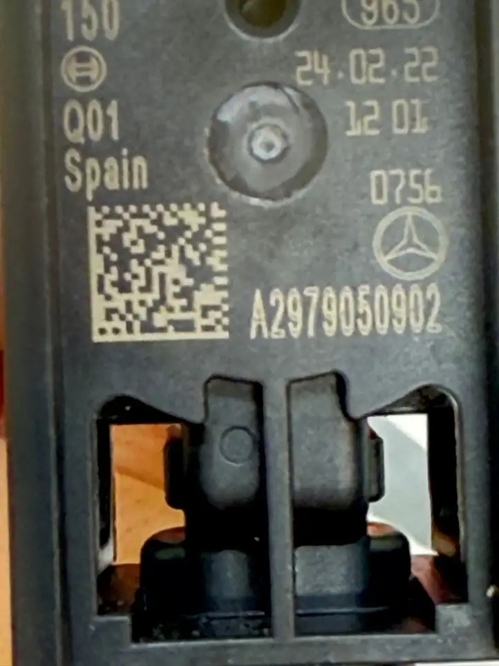 Mercedes-Benz EQS V297 (2021 - ) A2979050902 Датчик удара SRS — фото 7