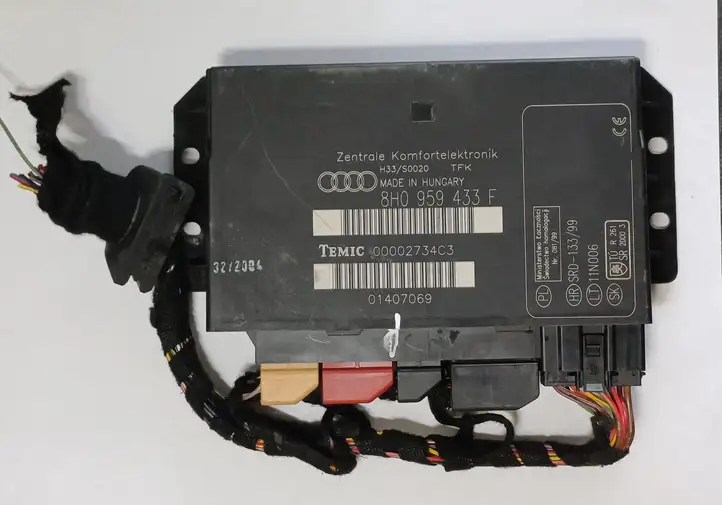 Audi A4 S4 B6 8E 8H (2000 - 2006) 8H0959433F Модуль комфорта — фото 1
