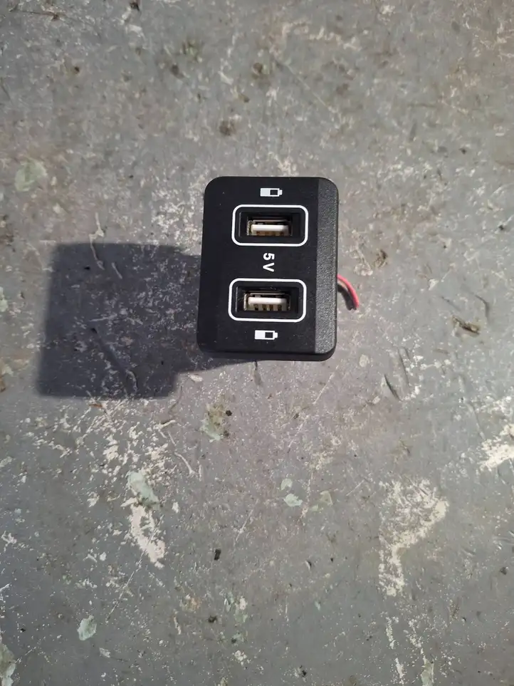 Mercedes-Benz E W213 (2016 - ) A2138207701 USB модуль — фото 4
