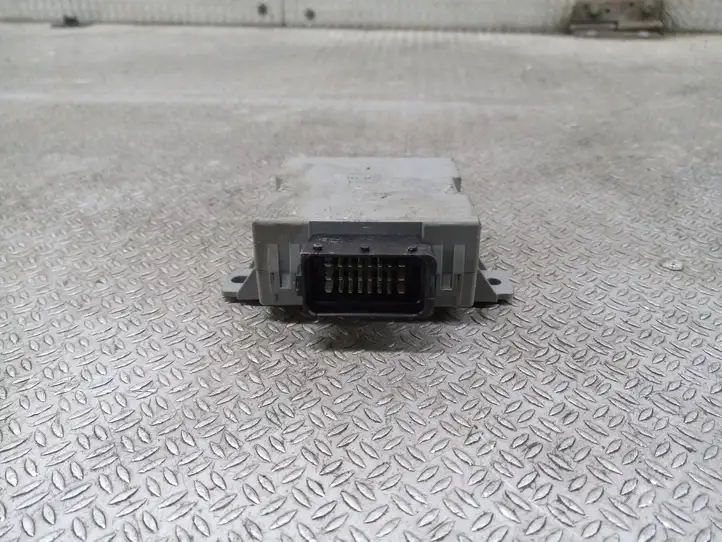 Mercedes-Benz A W168 (1997 - 2004)  A1688201326 Другие блоки управления / модули